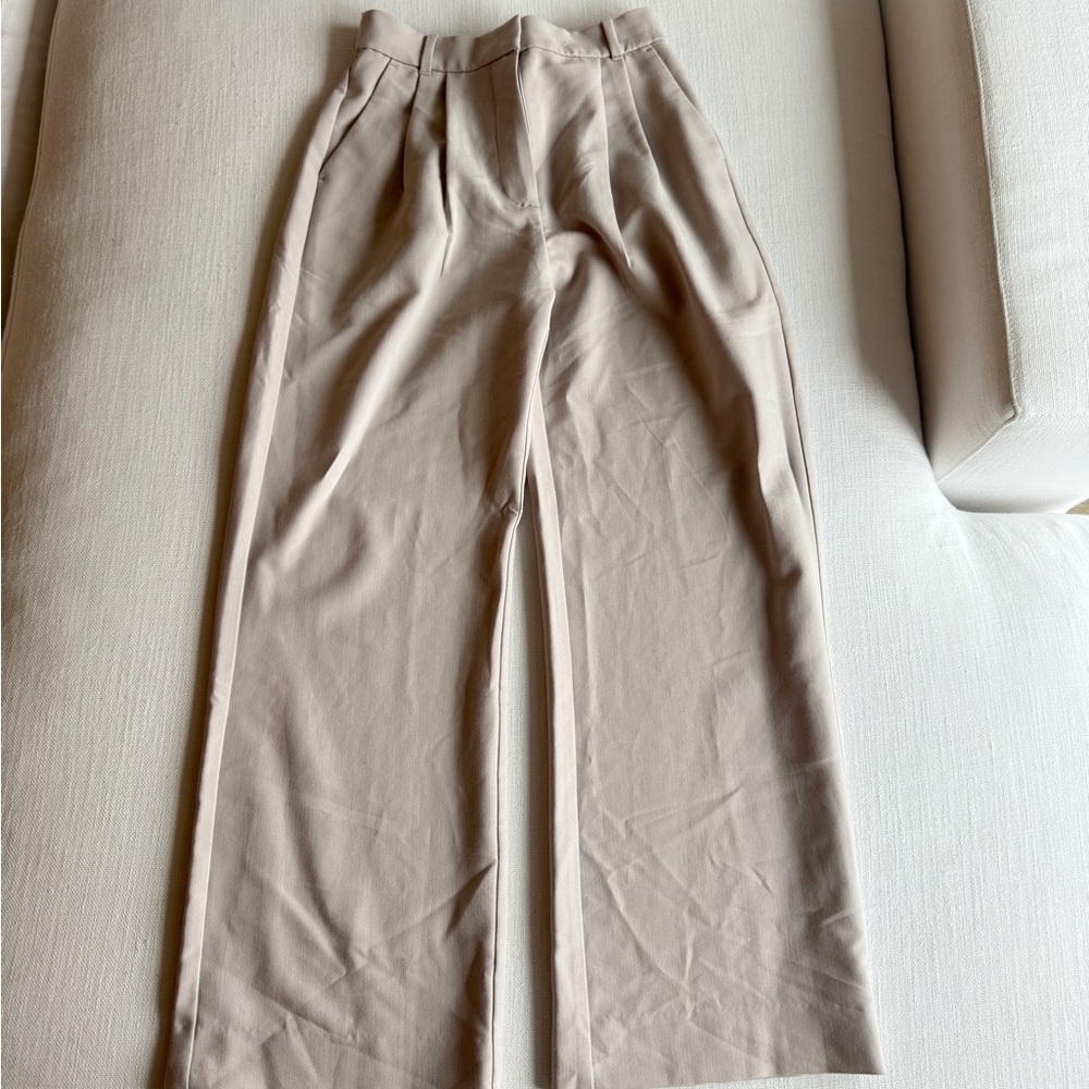 Abercrombie and Fitch Sloane Tailored Wide Leg Pant
